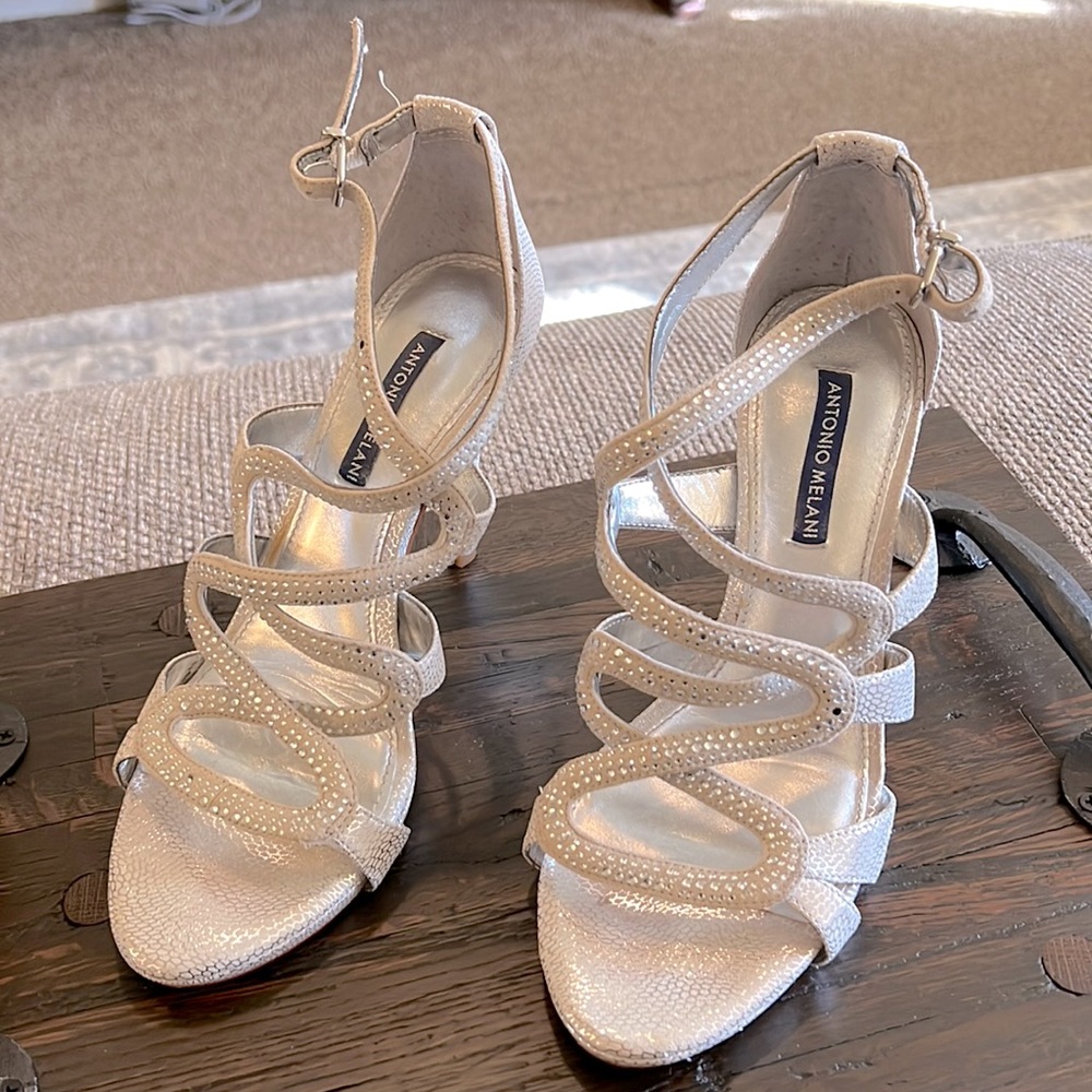 Antonio Melani 9.5 silver rhinestone stiletto heels